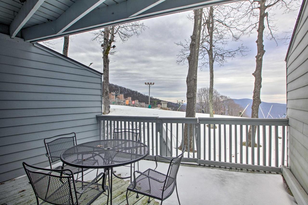 Cozy Couples Getaway Ski-In, Ski-Out Condo! Mount Torry Furnace Esterno foto